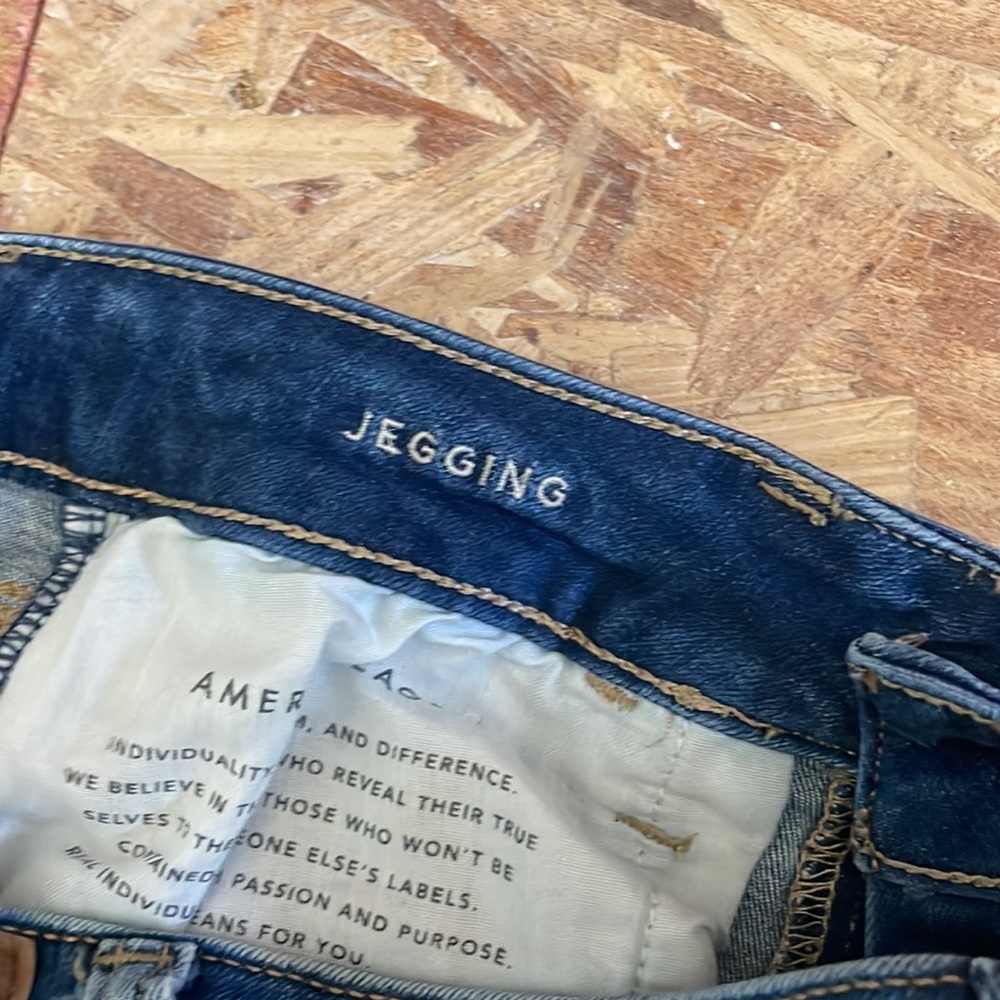 American Eagle Next Level Stretch Jeggings - Picture 5 of 5